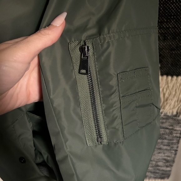 Hipchik Couture Apres Ski ski bomber jacket olive green NWT - Picture 3 of 8